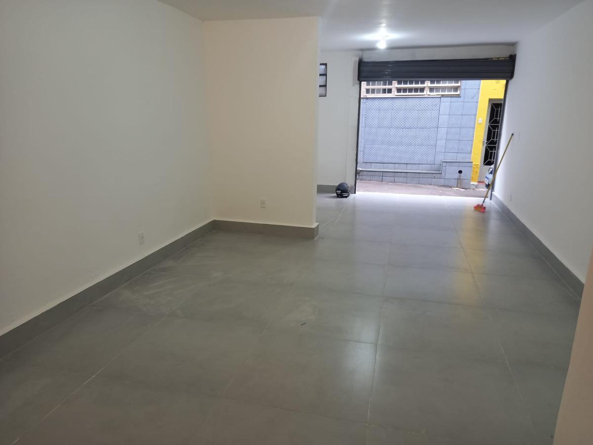 Andar, Centro, 0 Quarto, 0 Vaga