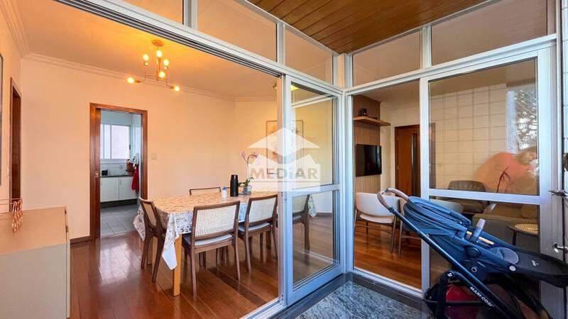 Apartamento, Savassi, 4 Quartos, 2 Vagas, 1 Suíte