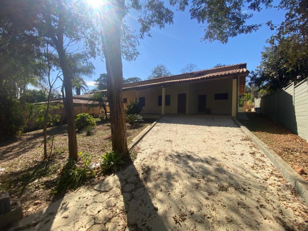 Fazenda, Centro, 3 Quartos, 2 Vagas, 1 Suíte