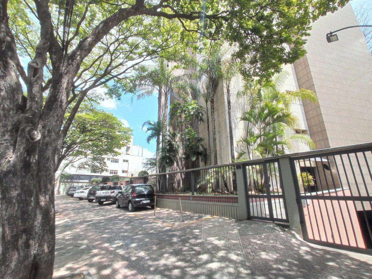 Sala, Centro, 0 Quarto, 1 Vaga