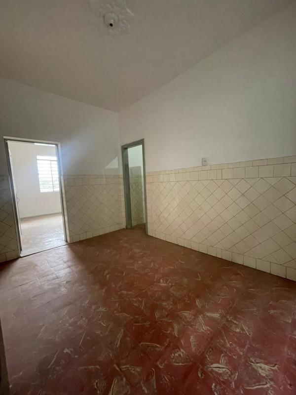 Casa, Ermelinda, 2 Quartos, 0 Vaga