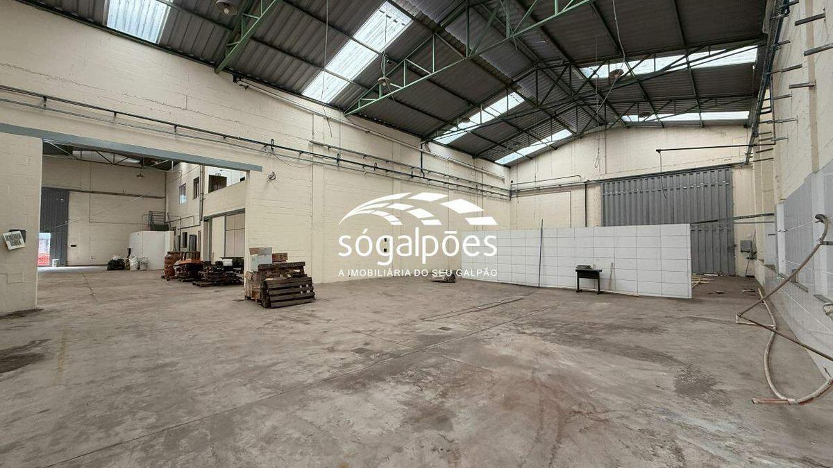 Galpão, Campina Verde, 2 Vagas