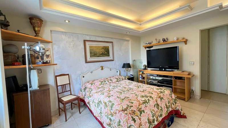 Apartamento, Funcionários, 4 Quartos, 2 Vagas, 1 Suíte