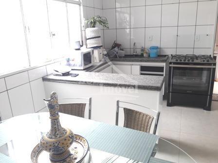 Casa, Centro, 2 Quartos, 2 Vagas, 1 Suíte