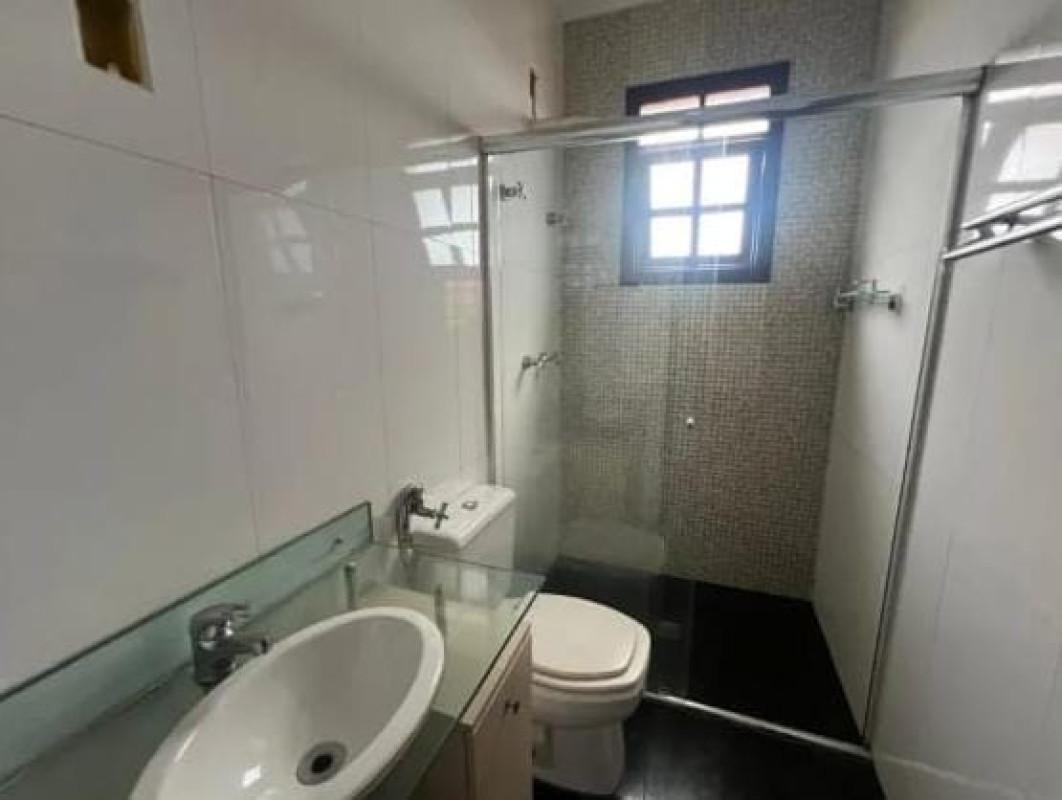 Casa, Santa Helena, 3 Quartos, 5 Vagas, 1 Suíte