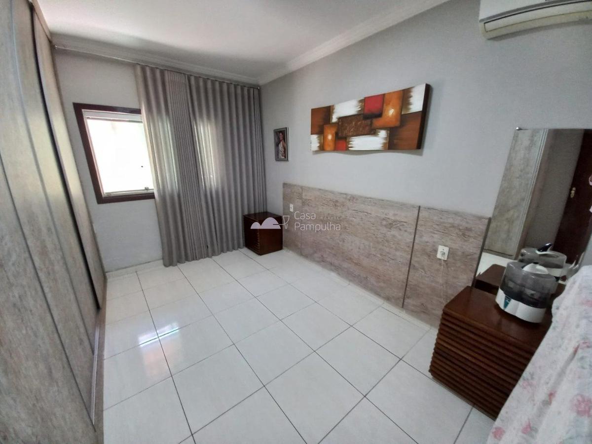 Casa, Conjunto Minascaixa, 3 Quartos, 2 Vagas, 1 Suíte