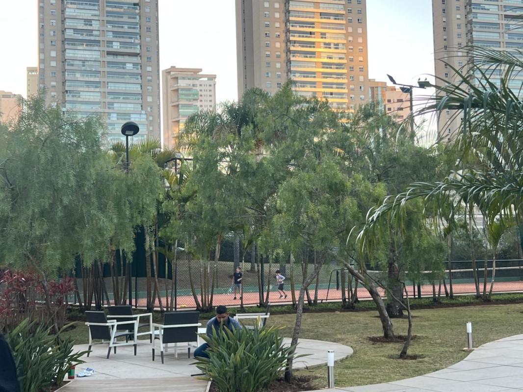 Apartamento, Vila da Serra, 2 Quartos, 2 Vagas, 1 Suíte