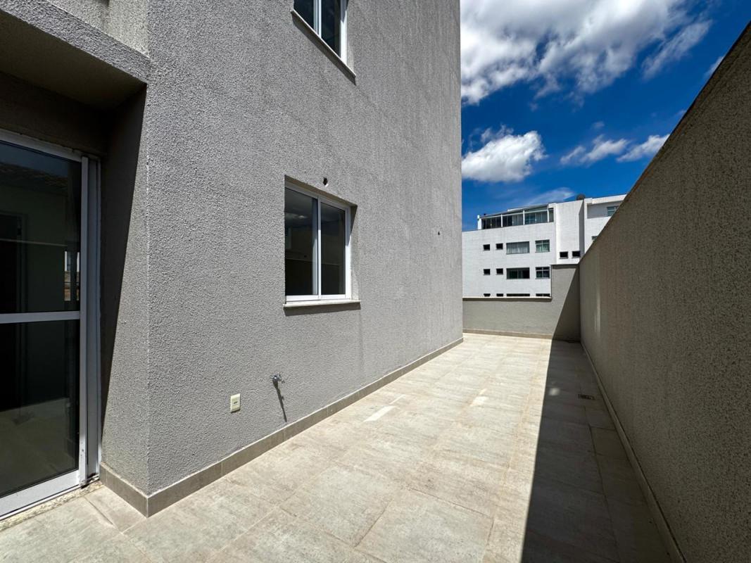 Apartamento, Ipiranga, 2 Quartos, 2 Vagas, 1 Suíte