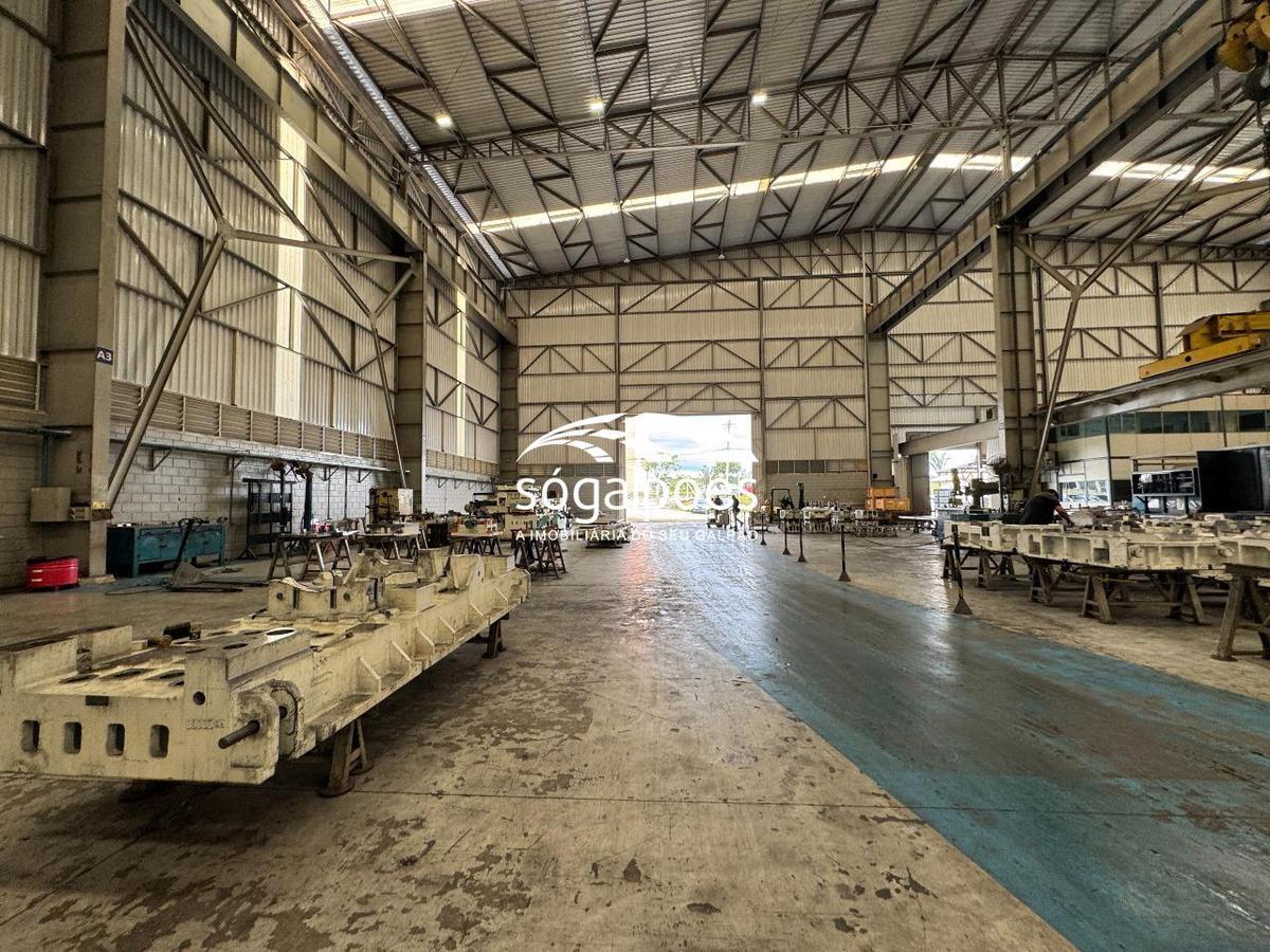 Galpão, Bandeirinhas, 9 Vagas