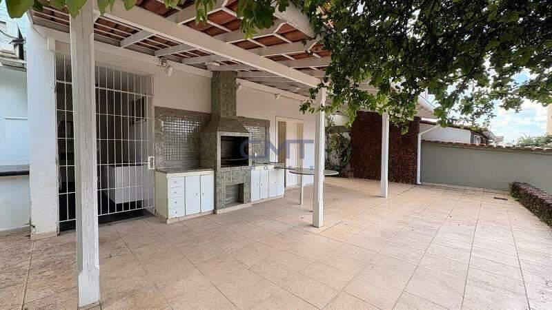 Casa, Vila Paris, 4 Quartos, 4 Vagas, 2 Suítes