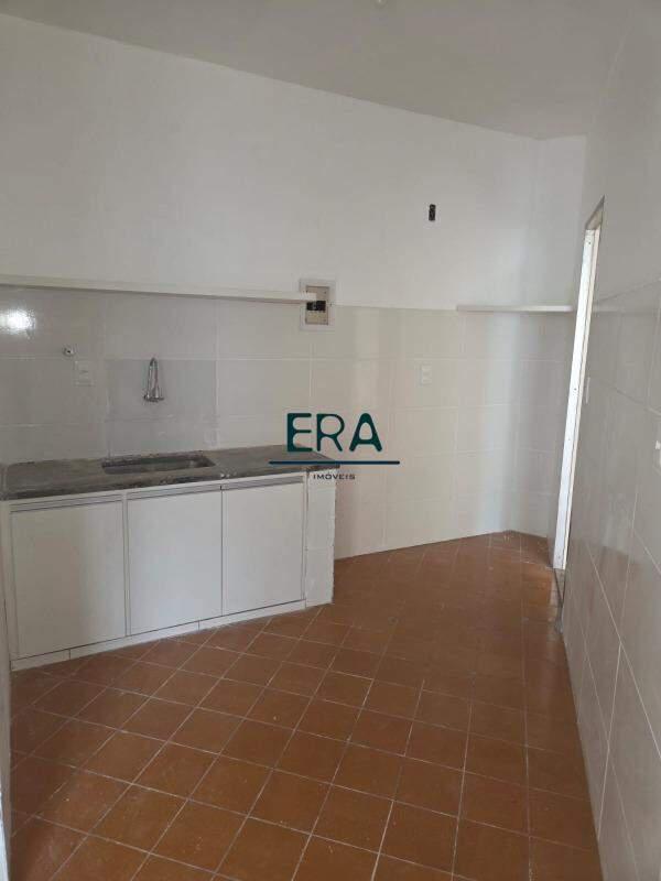 Apartamento, Centro, 2 Quartos, 0 Vaga
