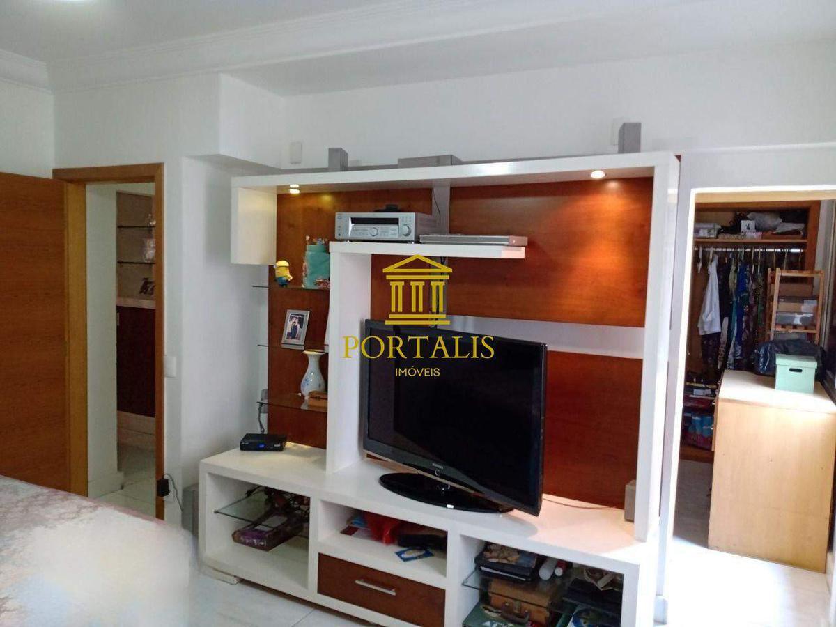 Apartamento, Funcionários, 4 Quartos, 2 Vagas, 1 Suíte