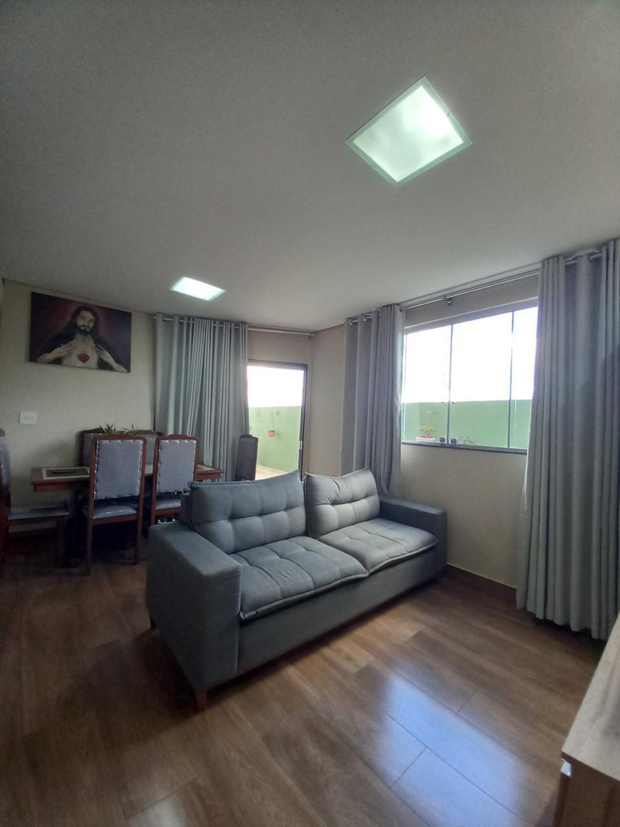Apartamento, Barreiro, 3 Quartos, 2 Vagas, 1 Suíte