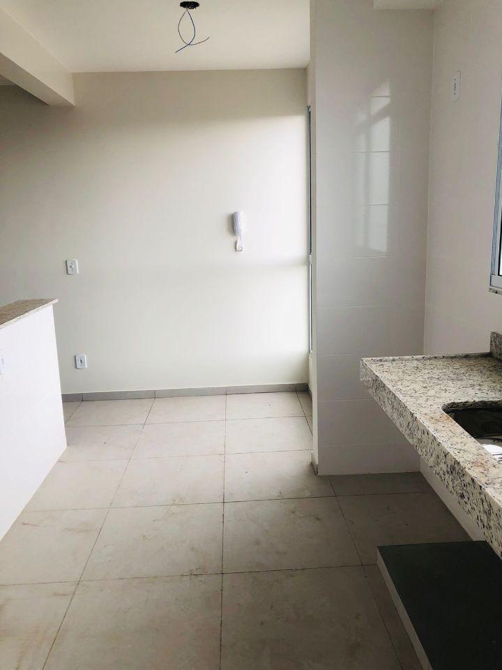 Apartamento, São Gotardo, 2 Quartos, 1 Vaga, 0 Suíte