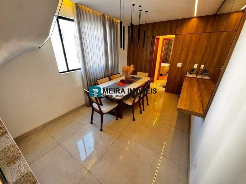 Cobertura, Sagrada Família, 2 Quartos, 2 Vagas, 2 Suítes