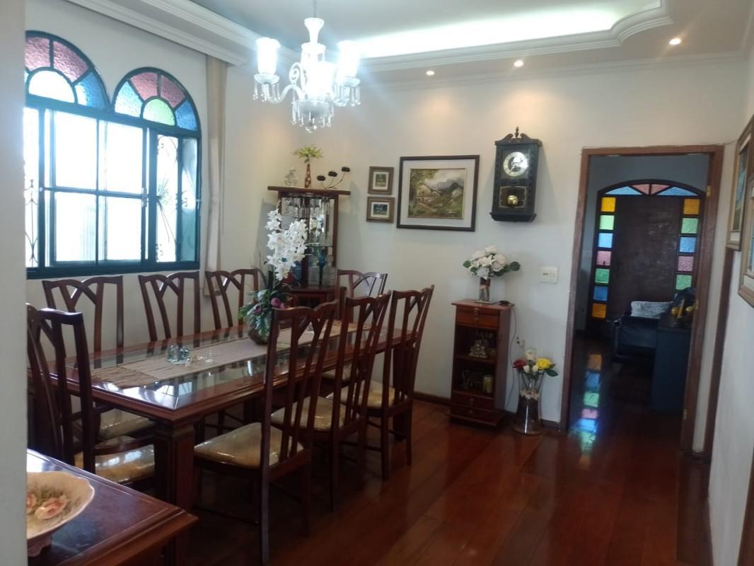 Casa, Coqueiros, 3 Quartos, 2 Vagas, 1 Suíte