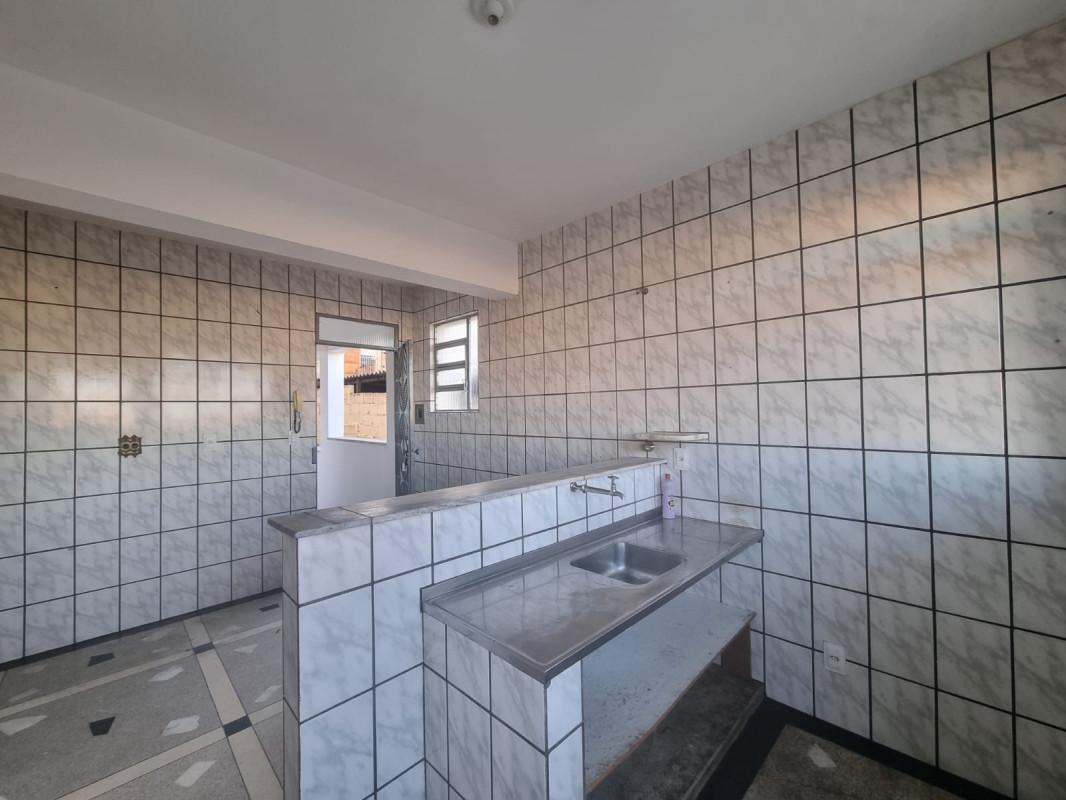 Apartamento, Amazonas, 3 Quartos, 0 Vaga