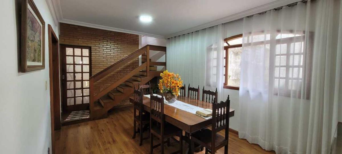 Casa, Vera Cruz, 4 Quartos, 2 Vagas, 1 Suíte