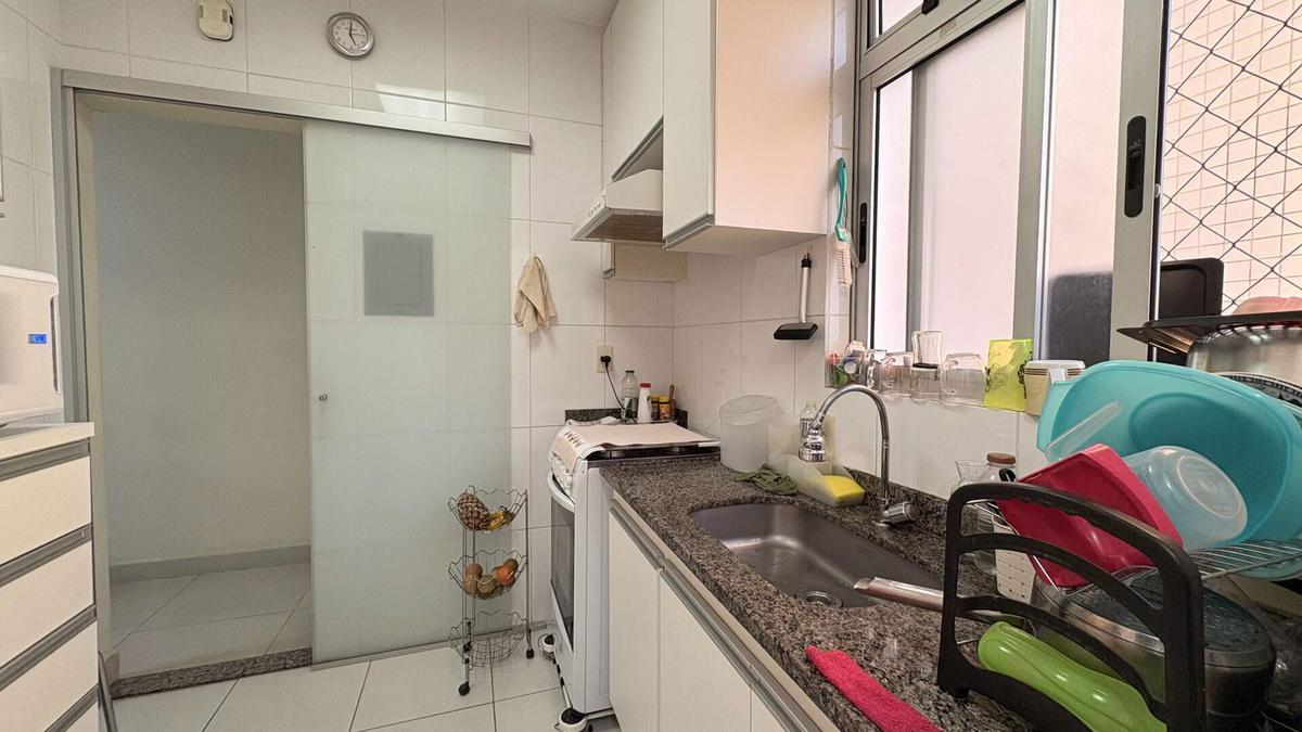 Apartamento, Estoril, 3 Quartos, 2 Vagas, 1 Suíte