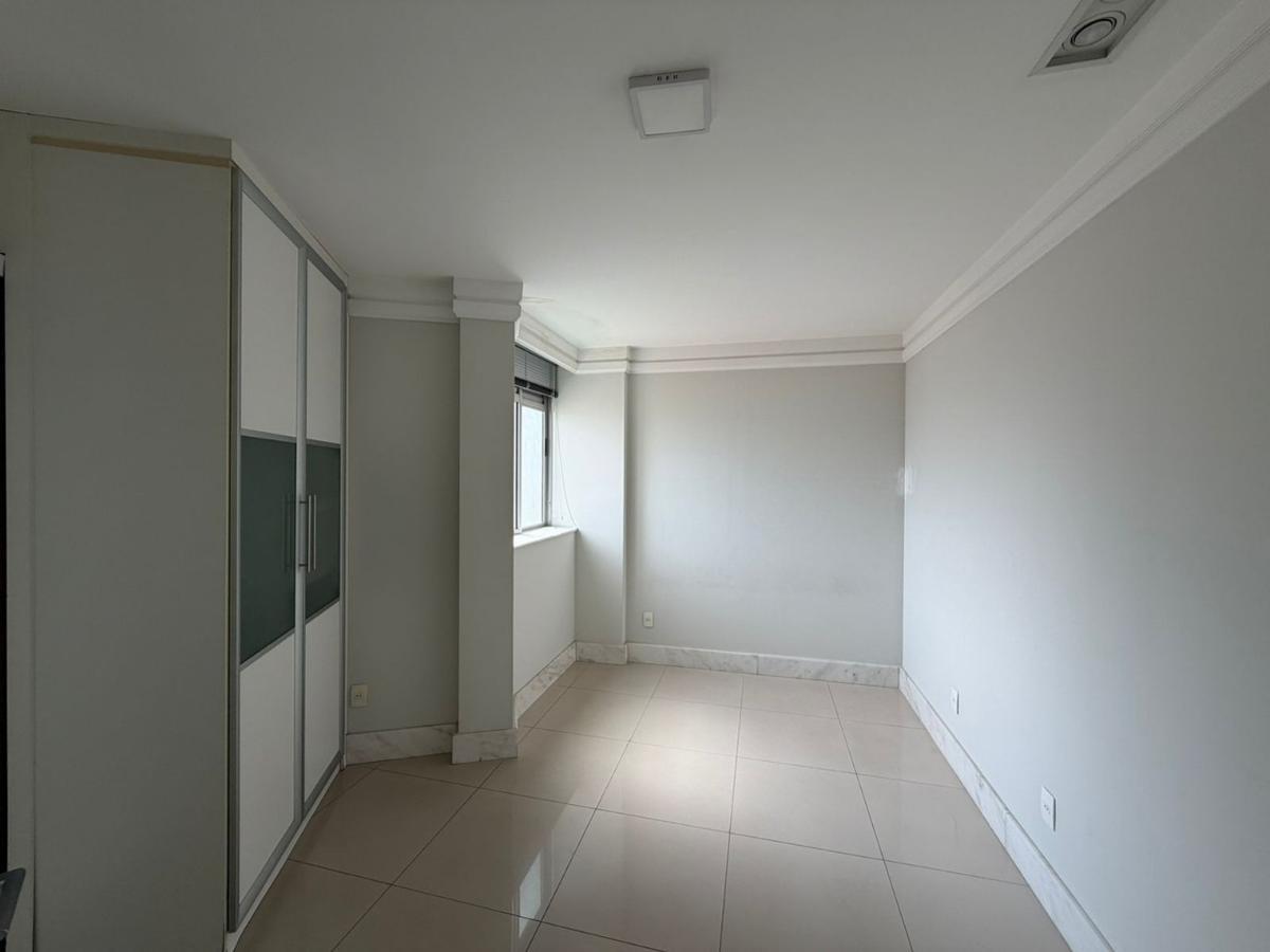 Apartamento, Eldorado, 5 Quartos, 4 Vagas, 3 Suítes