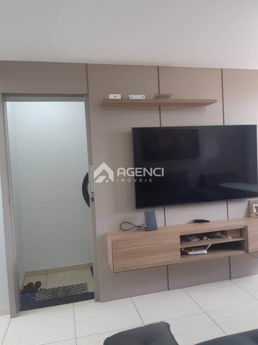 Casa, Parque Xangri-lá, 2 Quartos, 0 Vaga, 0 Suíte