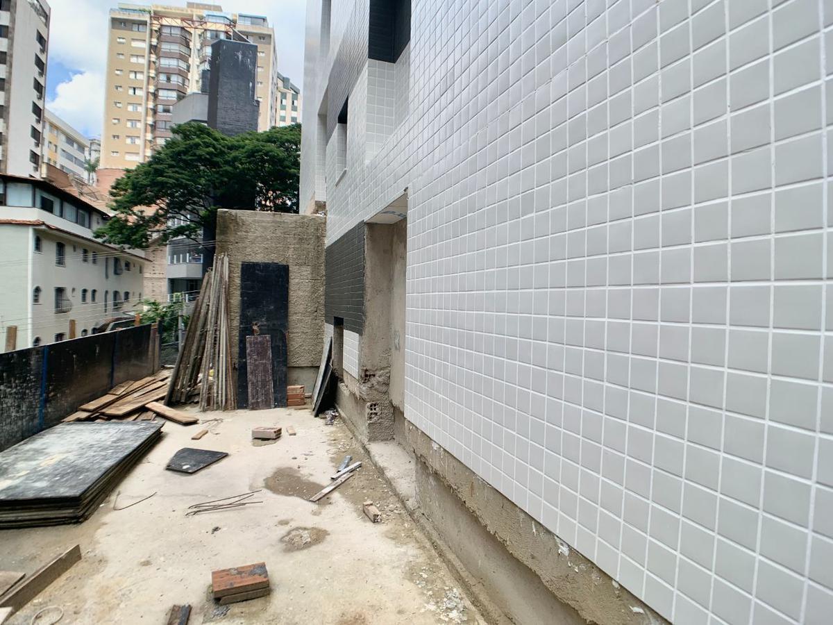 Apartamento, Sion, 2 Quartos, 3 Vagas, 1 Suíte