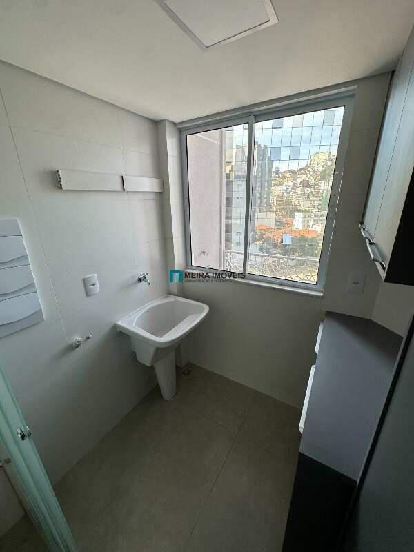 Apartamento, Funcionários, 2 Quartos, 2 Vagas, 2 Suítes