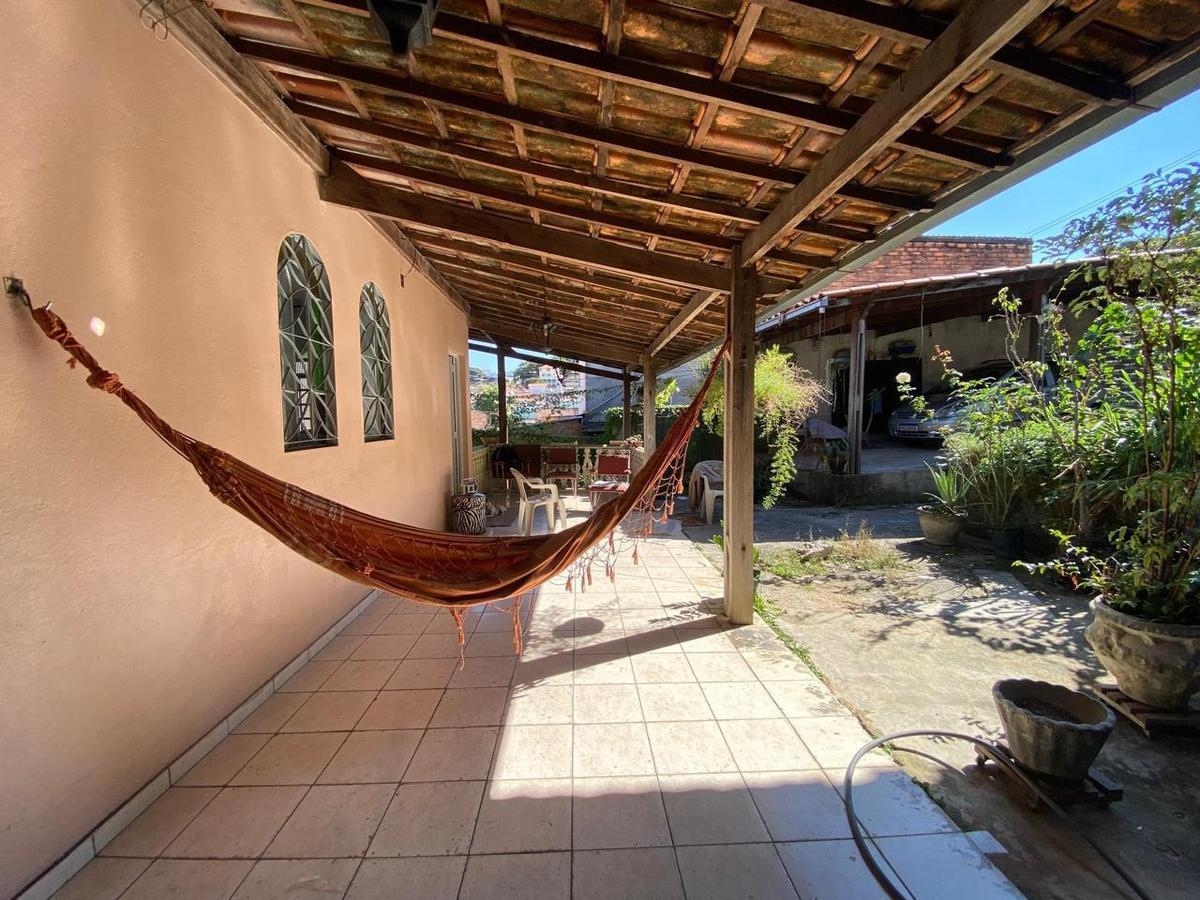 Casa, Itatiaia, 4 Quartos, 3 Vagas, 1 Suíte