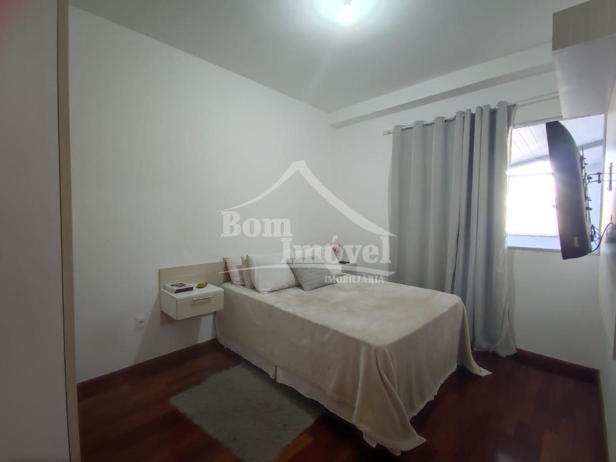 Apartamento, Centro, 2 Quartos, 2 Vagas