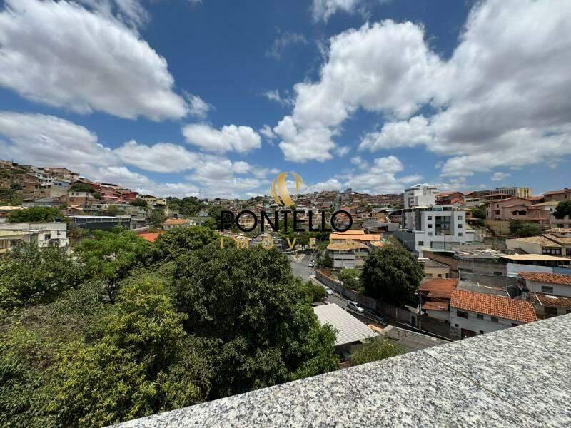 Cobertura, Concórdia, 2 Quartos, 2 Vagas, 1 Suíte