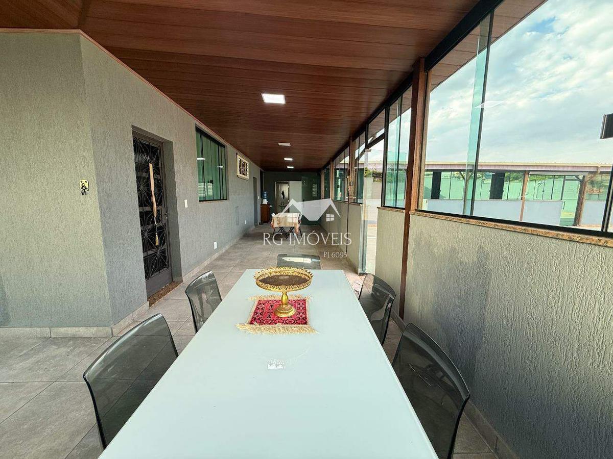 Galpão, Jatobá (barreiro), 0 Quarto, 40 Vagas