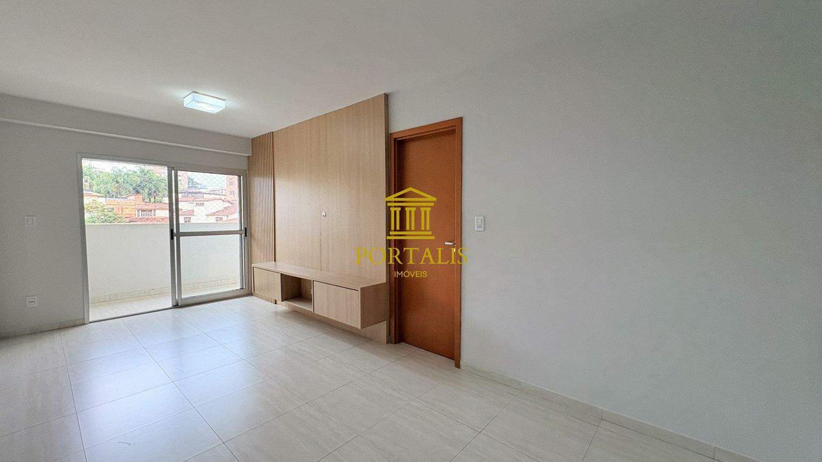 Apartamento, Sagrada Família, 3 Quartos, 2 Vagas, 1 Suíte