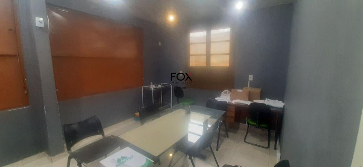 Casa, Jardim América, 3 Quartos, 4 Vagas, 1 Suíte