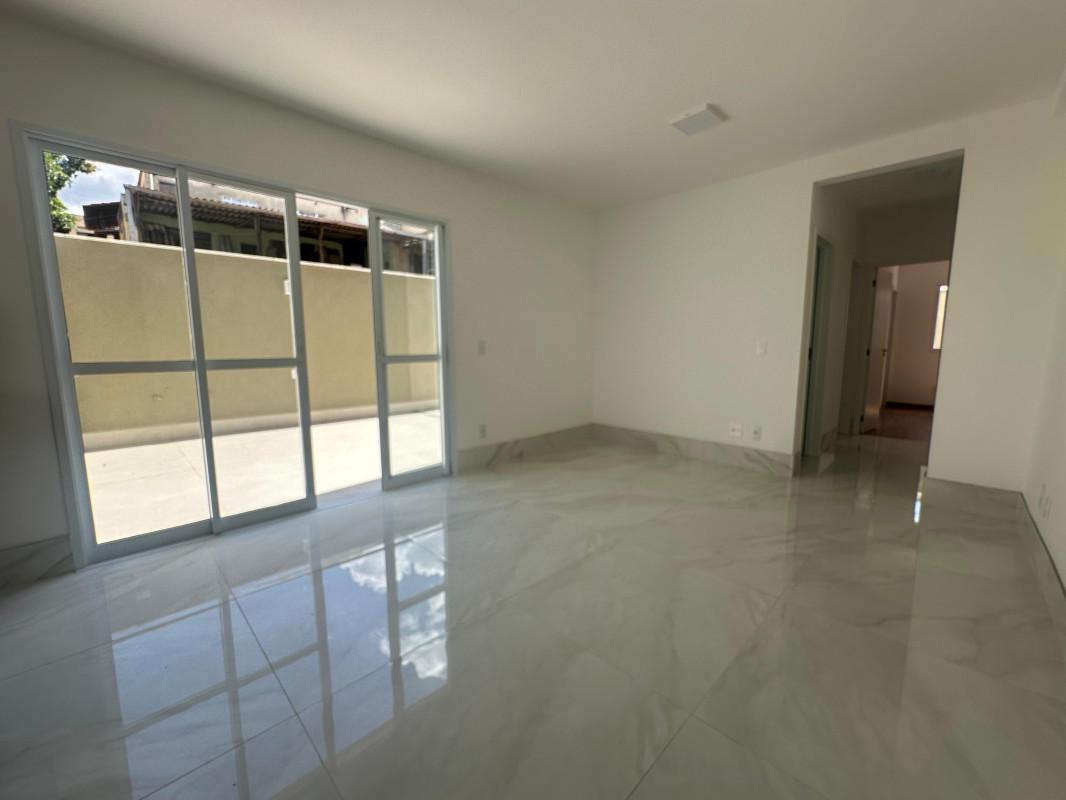 Apartamento, Esplanada, 2 Quartos, 1 Vaga, 1 Suíte