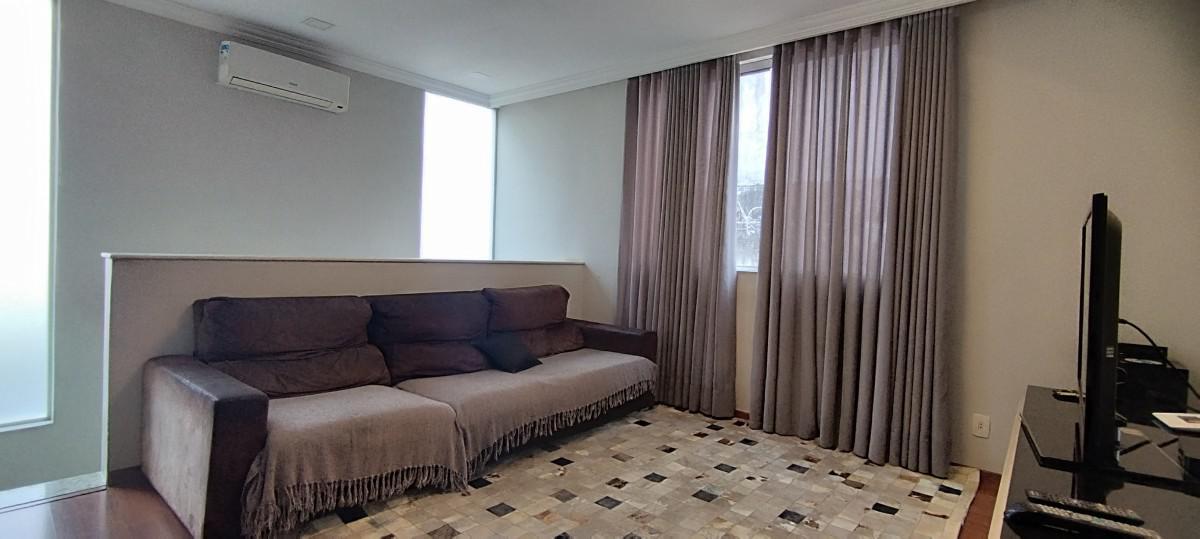 Casa, Cabral, 4 Quartos, 4 Vagas, 1 Suíte