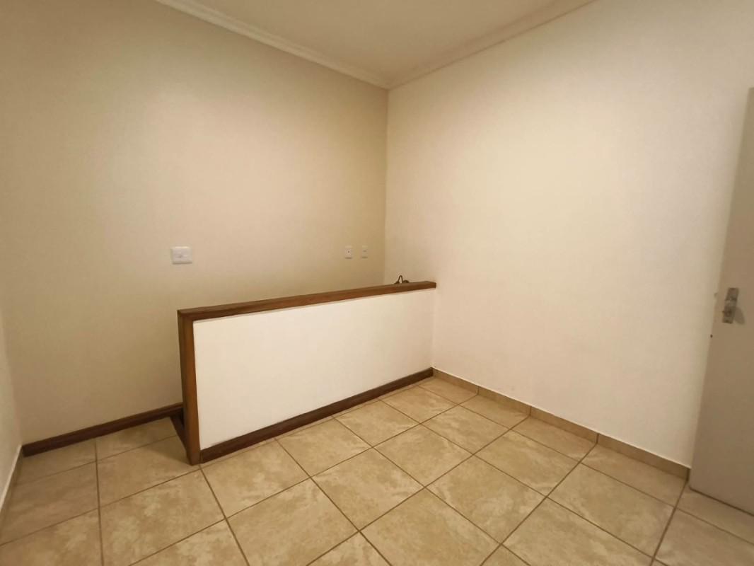 Casa, Cachoeirinha, 3 Quartos, 1 Vaga, 1 Suíte