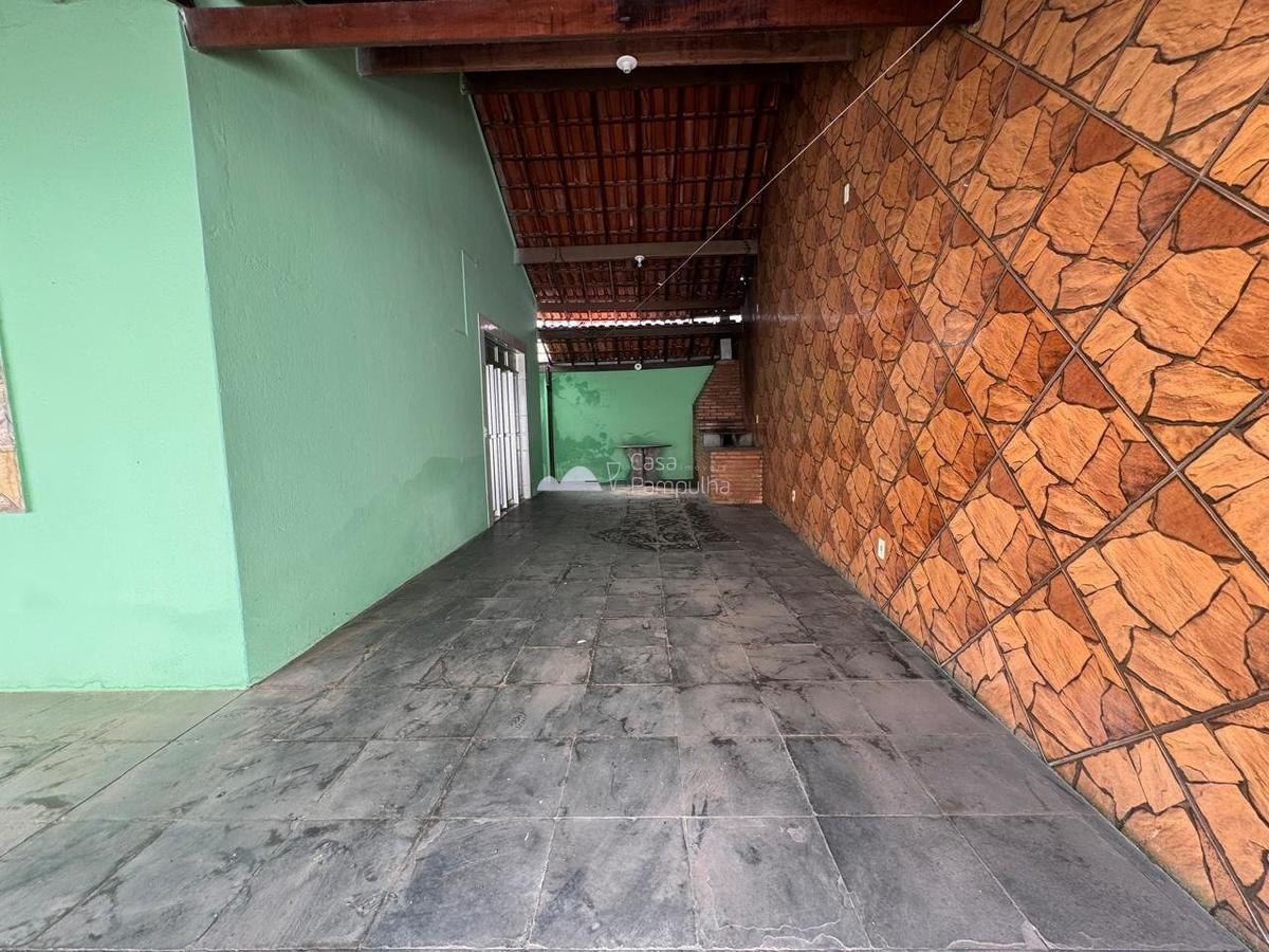 Casa, Piratininga (venda Nova), 3 Quartos, 6 Vagas, 1 Suíte