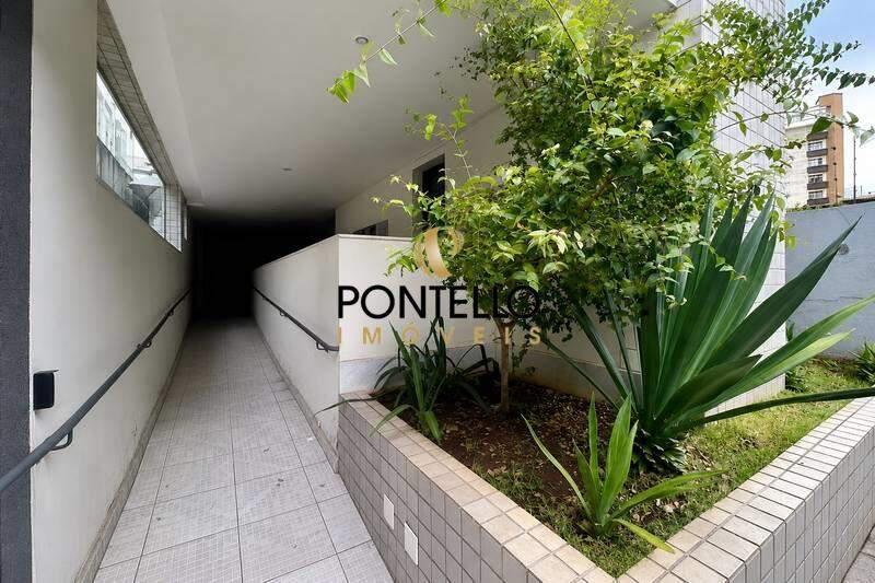 Apartamento, Cruzeiro, 2 Quartos, 2 Vagas, 1 Suíte