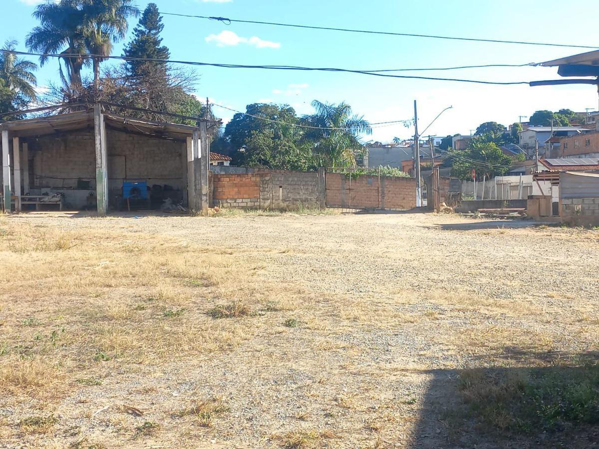 Lote, Londrina (são Benedito), 0 Quarto, 0 Vaga