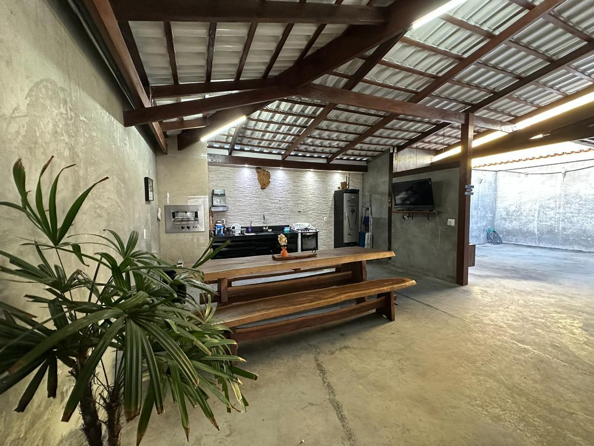 Casa, Céu Azul, 3 Quartos, 5 Vagas, 1 Suíte