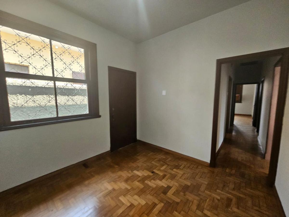 Casa, Renascença, 4 Quartos, 2 Vagas