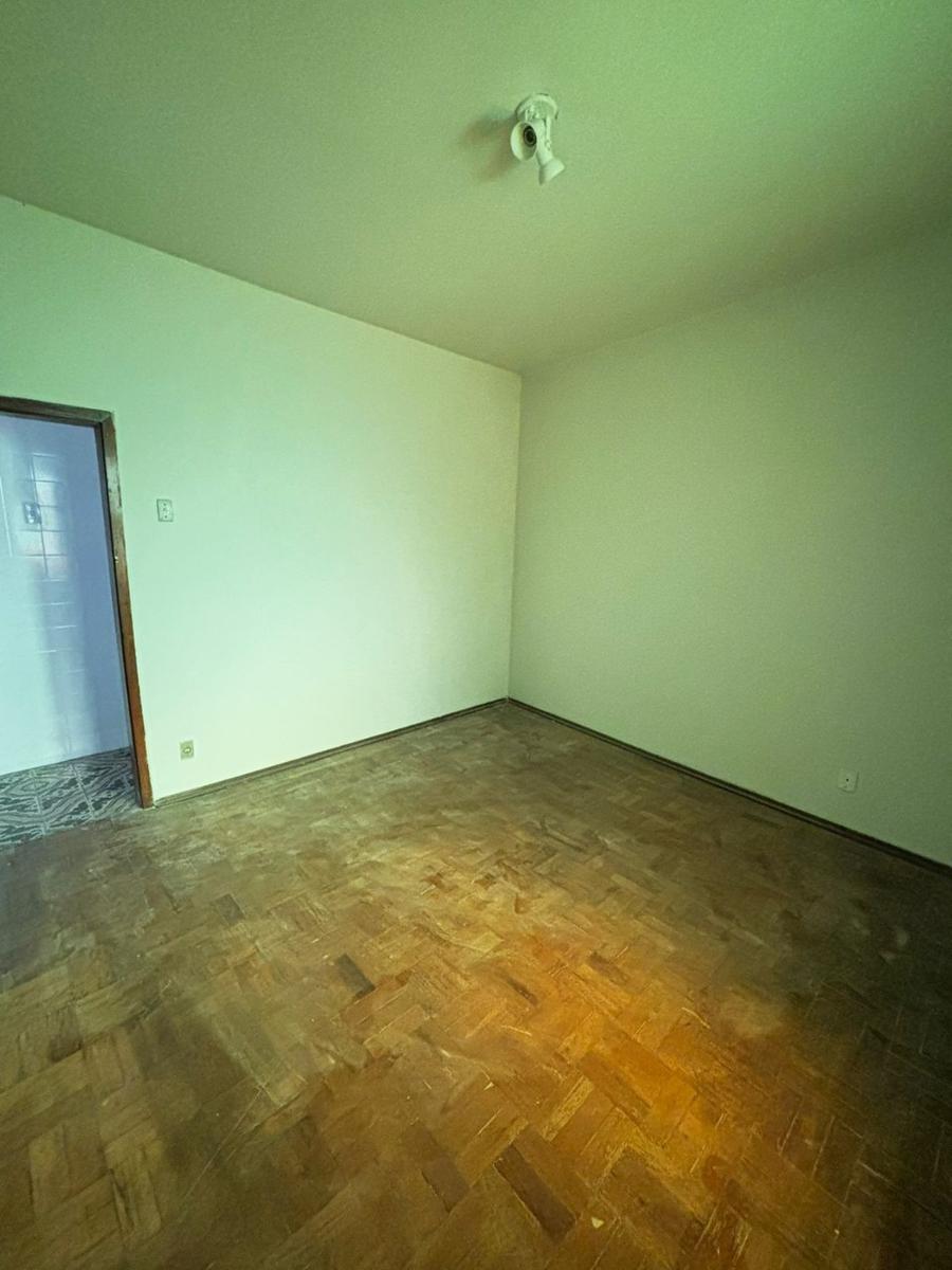 Apartamento, Centro, 2 Quartos, 0 Vaga