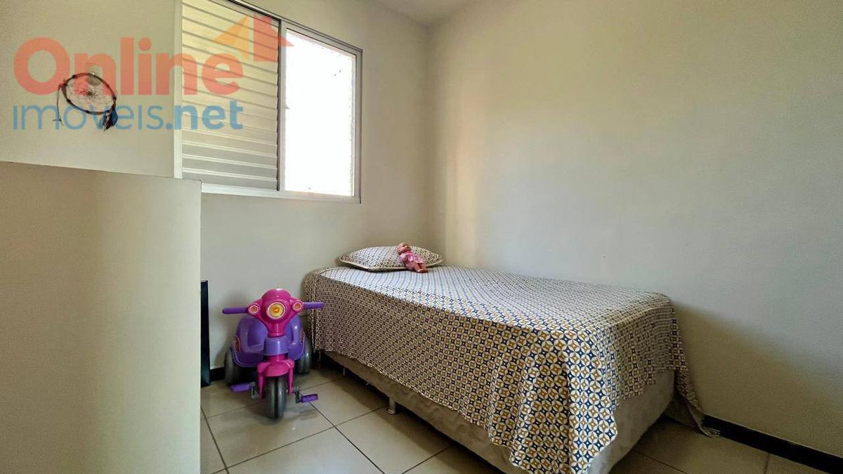 Apartamento, Sagrada Família, 3 Quartos, 0 Vaga, 1 Suíte