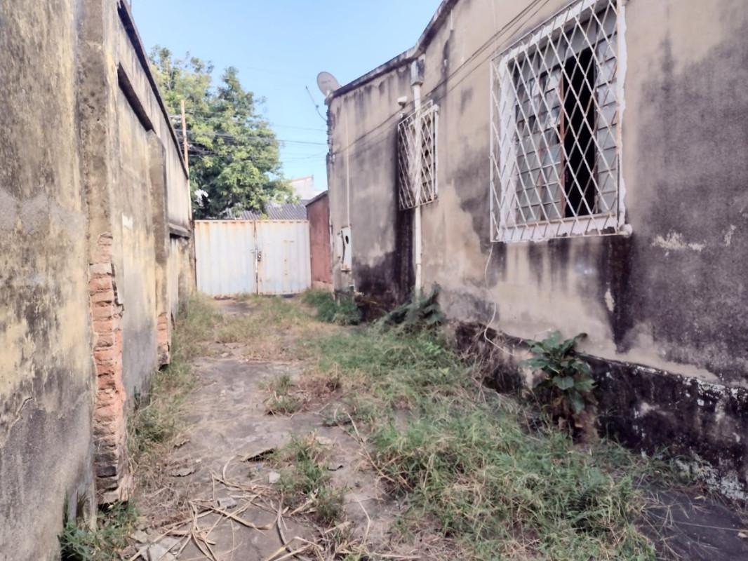 Lote, Padre Eustáquio, 0 Quarto, 0 Vaga