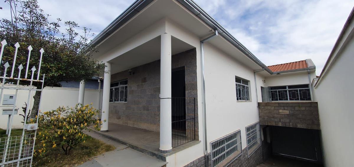 Casa, Bom Pastor, 5 Quartos, 32 Vagas, 1 Suíte