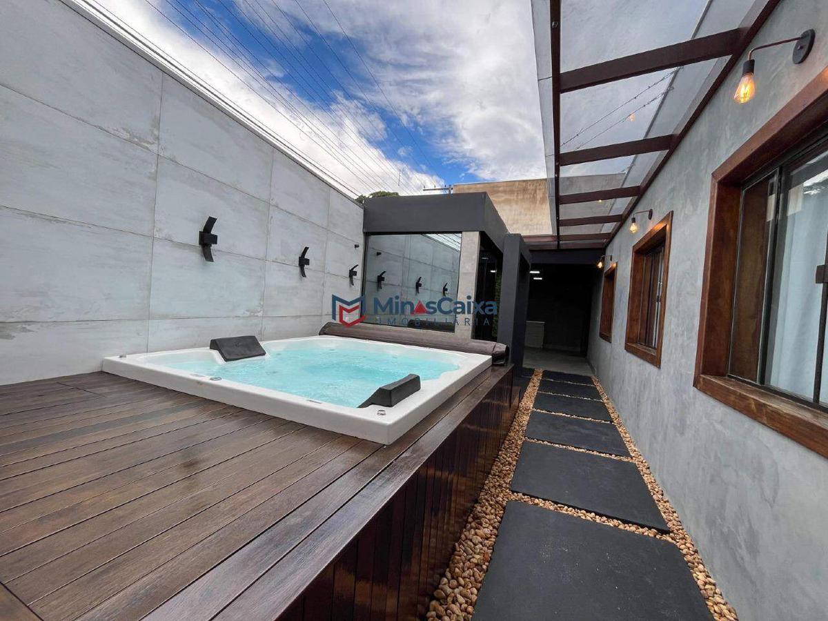 Casa, Santa Maria, 3 Quartos, 2 Vagas, 1 Suíte