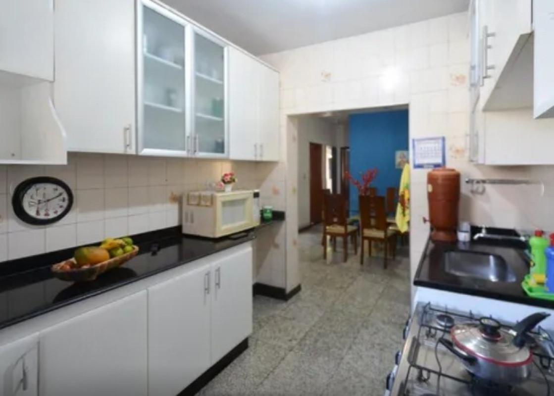 Casa, Santa Cruz, 3 Quartos, 4 Vagas