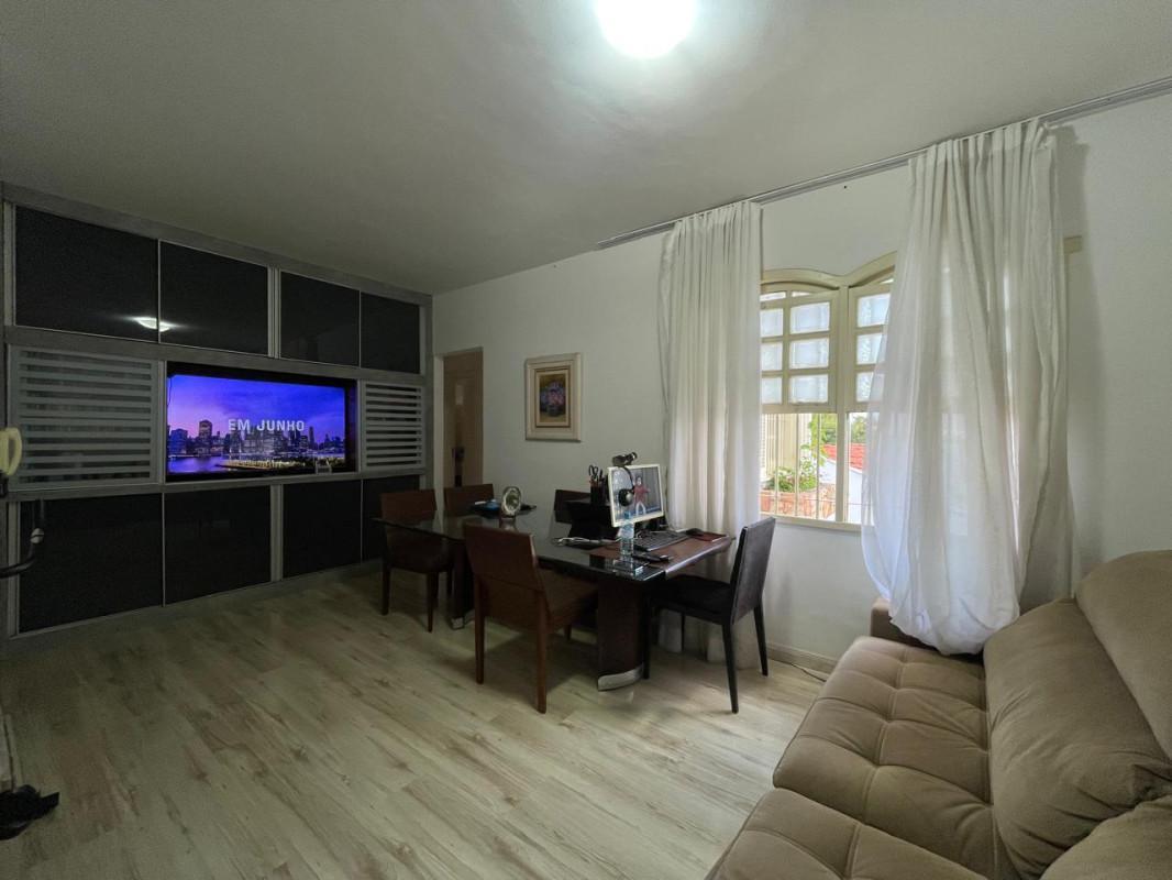 Casa, Santa Lúcia, 5 Quartos, 4 Vagas, 1 Suíte