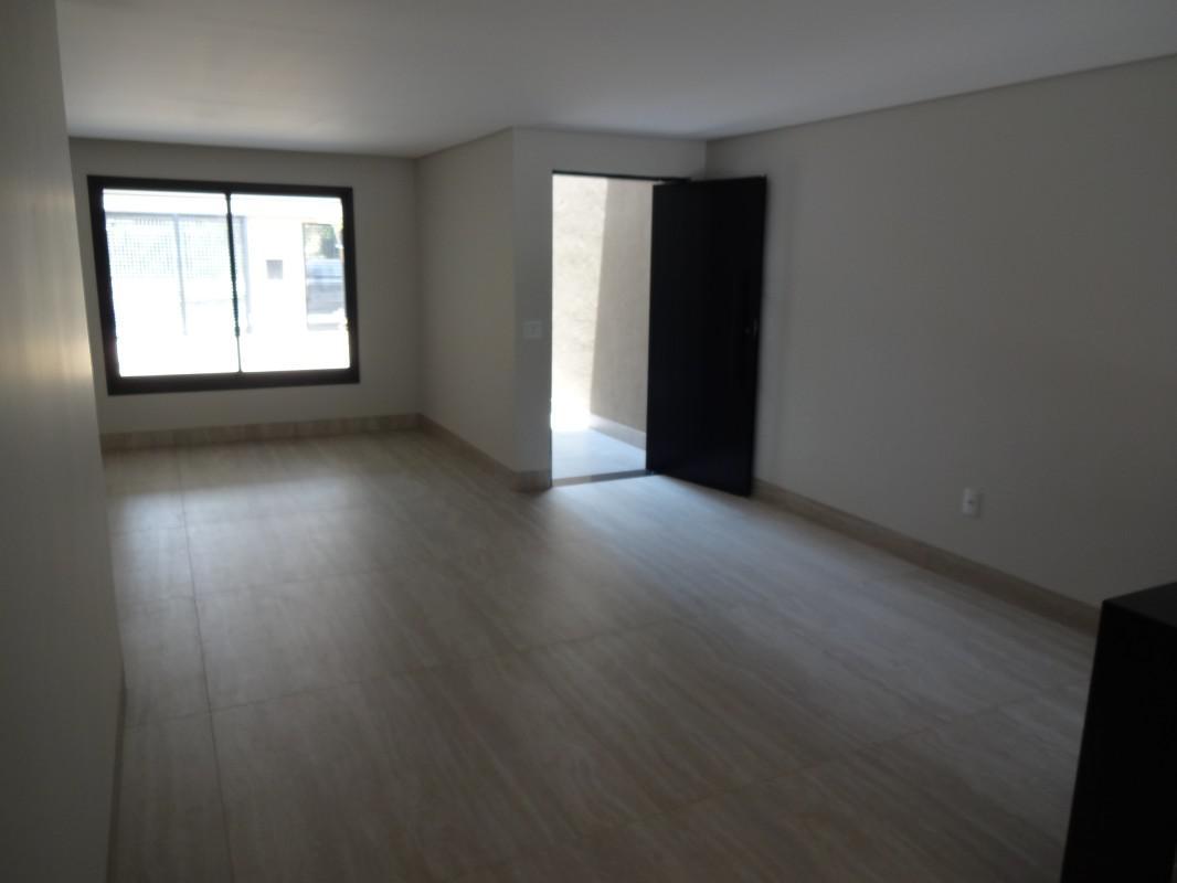 Casa, Jaraguá, 4 Quartos, 3 Vagas, 1 Suíte