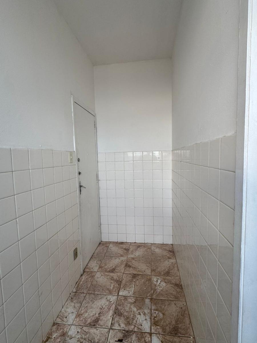Apartamento, Lagoinha, 2 Quartos, 0 Vaga